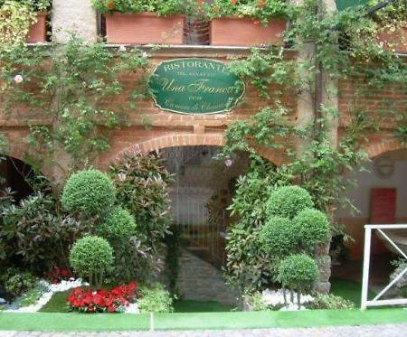 Una Franca Camere Di Charme Biella Exterior photo